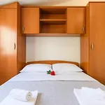 La Bodega Τρογκίρ