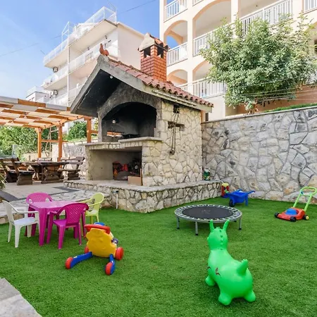 La Bodega * تروغير