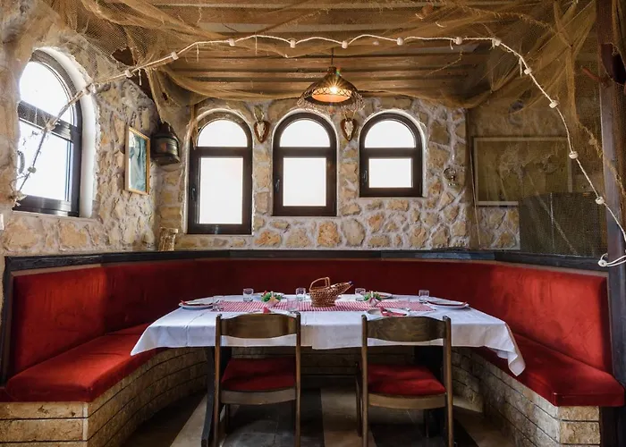 La Bodega * טרוגיר