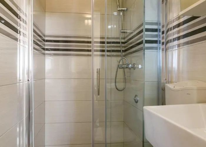 La Bodega * Τρογκίρ